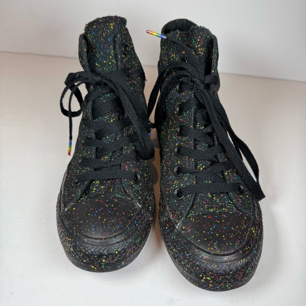 Converse Women’s Pride Black High-Top Sneakers with Rainbow Finish Size‎ 6